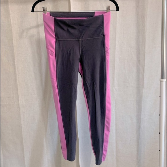 ATHLETA Yin 7/8 Tight in Powervita - Picture 3 of 8